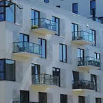 Brand New And Modern 1bdr *