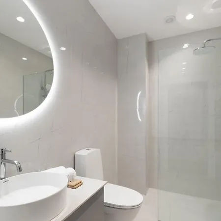 Apartment Brand New And Modern 1bdr Vilnius